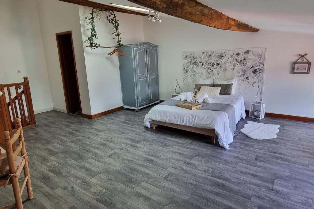 Le Duplex Du Centre - Ideal Pour Un Sejour Detente ! Saint-Savinien Exteriér fotografie