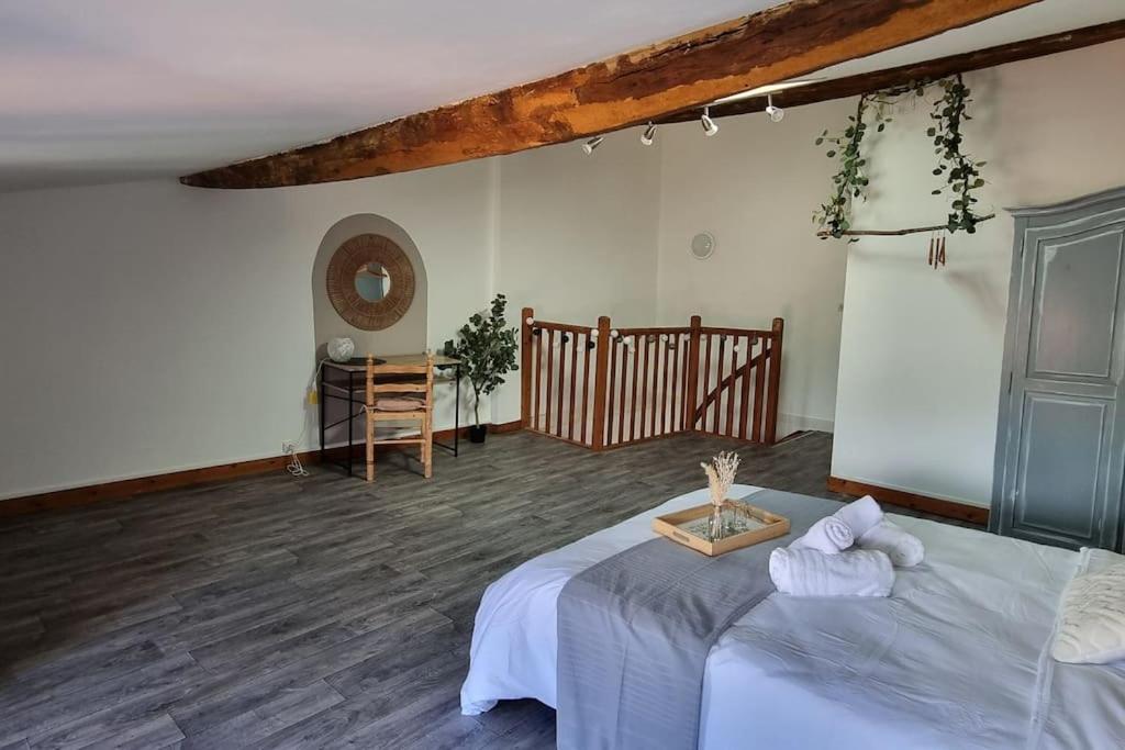 Le Duplex Du Centre - Ideal Pour Un Sejour Detente ! Saint-Savinien Exteriér fotografie
